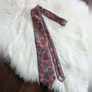 Vintage Christian Dior 100% Silk Men's Paisley Tie  Necktie Made In USA